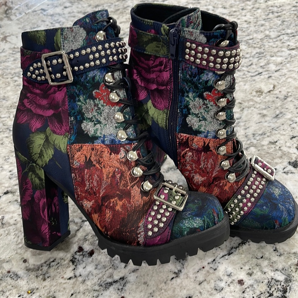 Rare Jeffrey Campbell Jewel Toned Tapestry Boots Size 8 New Without Box